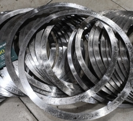 vòng kiềng lứơi chất liệu thép CNC