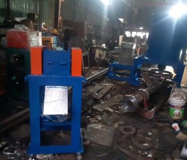 Máy bằm xơ dừa tự động - Tiết kiệm thời gian và công sức