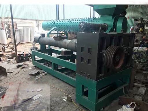 Máy lột nhãn chai PET