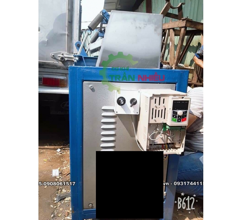 Máy cắt hạt keo nhựa