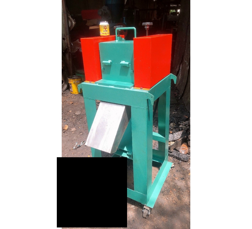 Máy cắt hạt nhựa loại lớn